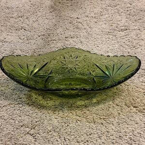 Vintage Anchor
Hocking Green
Pressed Glass Star of
David Oval Dish